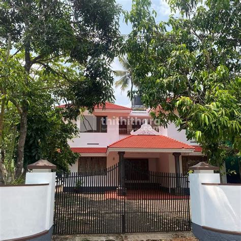 House For Sale At Piravom Ernakulam