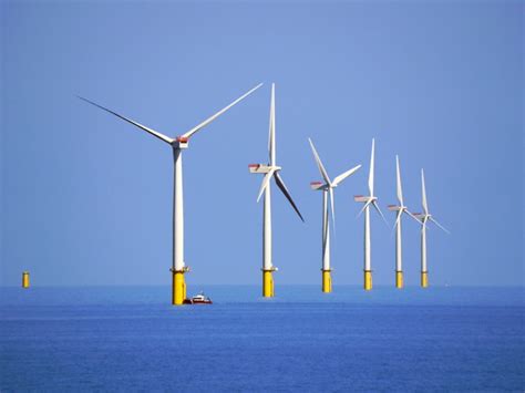 Walney Offshore Windfarm David Dixon Cc By Sa Geograph Britain