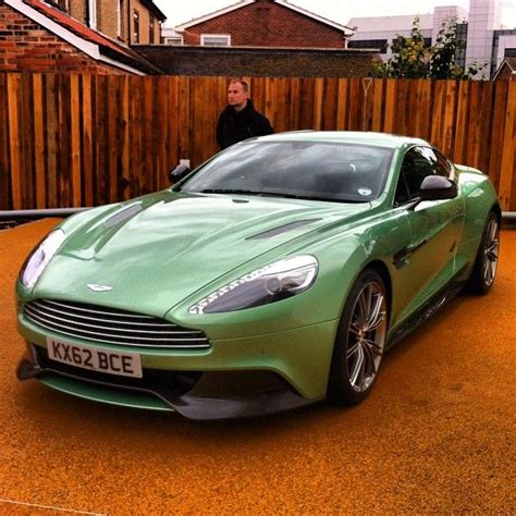 This is my kind of GREEN car! | Trends magazine, Green car, Car