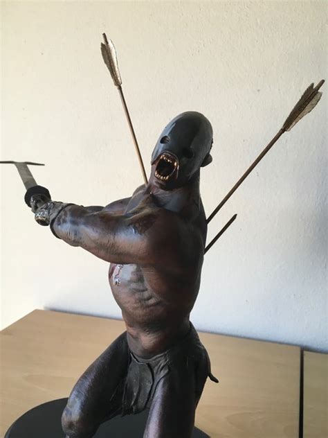 Lord Of The Rings Weta 1 6 Statue Uruk Hai Berserker Catawiki