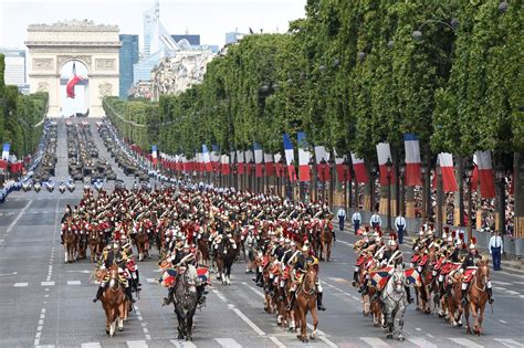 Le Défilé Du 14 Juillet Toute Une Histoire La Croix