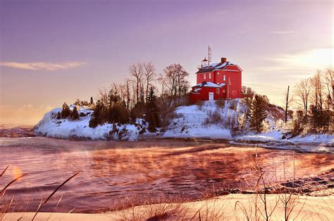 Marquette Harbor Lighthouse Photograph by Edwin Verin - Pixels