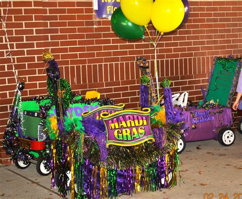 Pin by Maegan Beaudet on School Projects | Mardi gras kid, Mardi gras crafts, Mardi gras float