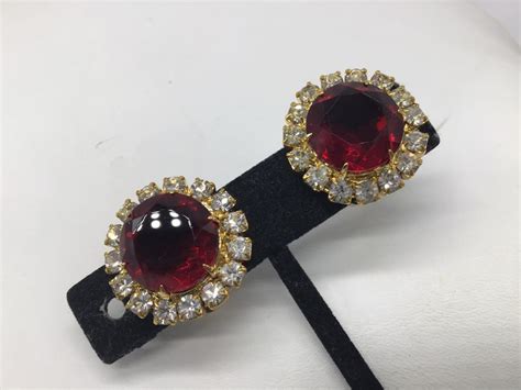 Beautiful Red Rhinestone Earrings