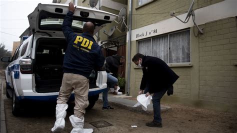 Valparaíso Policía Investiga Doble Homicidio Que Se Registró En Población De La Parte Alta De