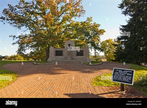 Lincoln Address Memorial At The Soldiers National Cemetery Gettysburg