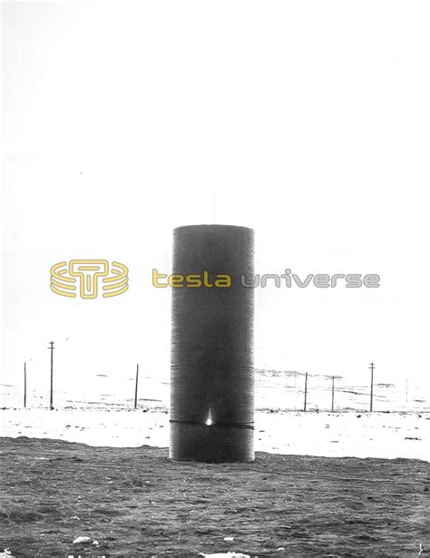 Tesla Colorado Springs wireless electricity experiment showing ...