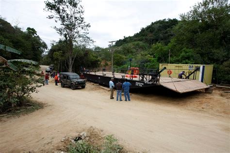 Sem Trapiche Balsa Entre Cerro Azul E Doutor Ulysses Funciona A Partir