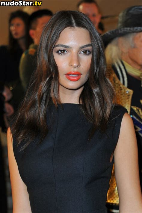 Emily Ratajkowski Emilyratajkowski Emrata Nude OnlyFans Photo