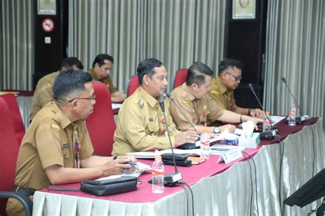 Laporan Kinerja Pj Bupati Hsu Diapresiasi Kemendagri Wartaniaga