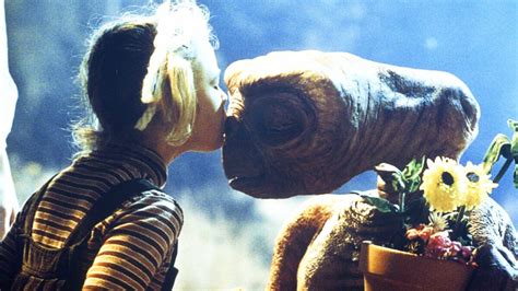 Drew Barrymore Had A Wild Belief About E.T. As A Child | GIANT FREAKIN ROBOT