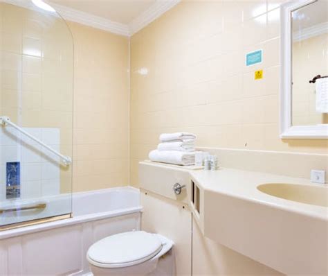 Carlton Hotel, Great Yarmouth - Self-Drive | Shearings