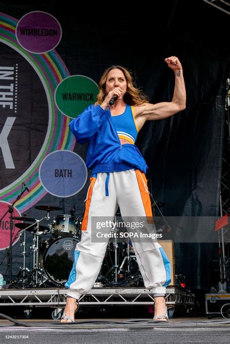 Melanie C Aka Sporty Spice Performing Live On Stage During The Pub