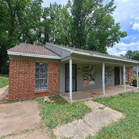 Request A Viewing For Elbert Dr Tenant Turner