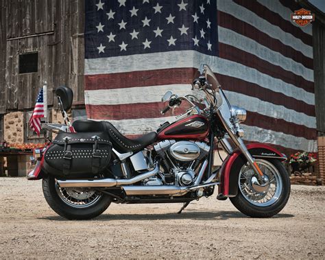 Harley Davidson Flstc Heritage Softail Classic Review