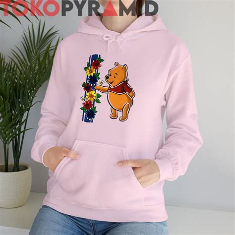 Rare 1998 Disney Winnie The Pooh Flower Shirt - TokoPyramid