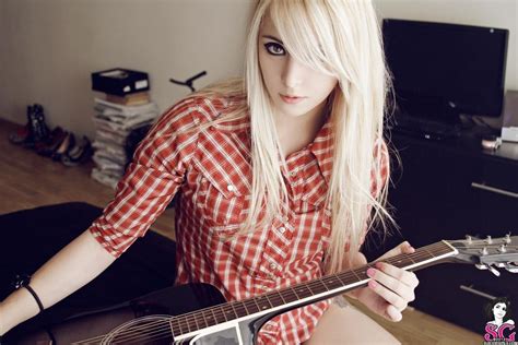 Wallpaper Women Model Blonde Glasses Guitar Fashion Suicide