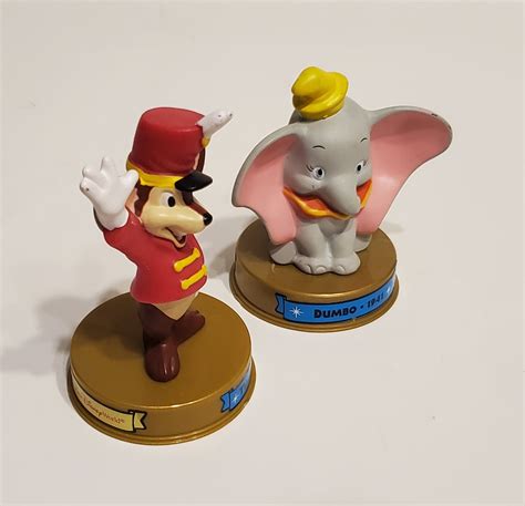 Figuras Dumbo Y Timothy Mouse Disneys 100 Years Of Etsy