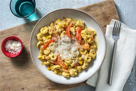 Tortellinis au fromage et sauce crémeuse au pesto Recette HelloFresh