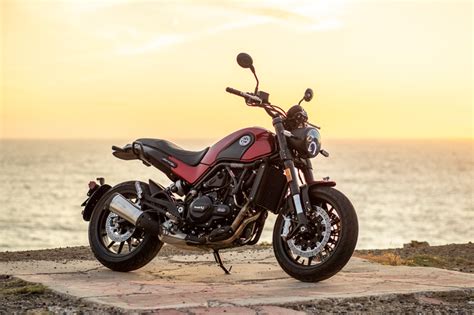 2021 Benelli Leoncino Road Test Review Rider Magazine