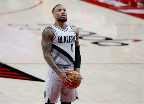 New York Knicks willing to make massive offer in trade for Damian Lillard