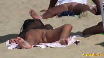 Horny Blonde Milf Amateur Close Up Pussy Beach Voyeur Video