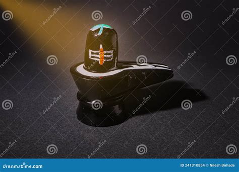 Shiva Linga And Sacred Bull Statue On The Ganges River Bank Stock Image