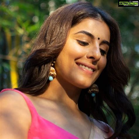 Isha Talwar Wallpapers