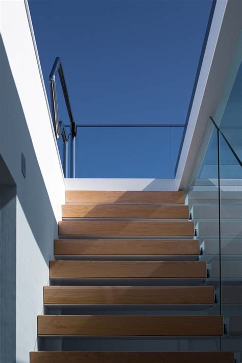 Sliding Rooflight Provides Access To Otherwise Unattainable Roof Terrace