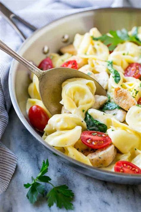 One Pot Creamy Parmesan Chicken Tortellini The Recipe Critic