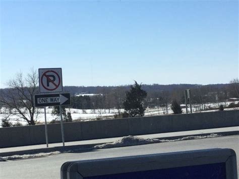 Pin By Emily Nissan Gt R On Hershey Highway Signs Road Structures