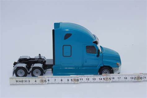 Siku Freightliner Cascadia Zugmaschine Neu In Ovp