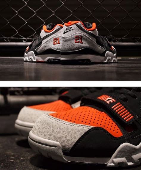 THE SNEAKER ADDICT: Nike Air Trainer II “Barry Sanders” Sneaker ...