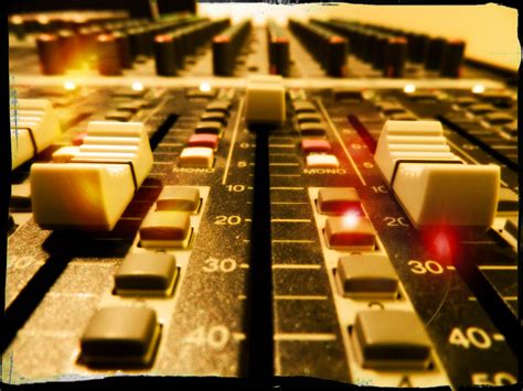 mixer • ArhivaVoci