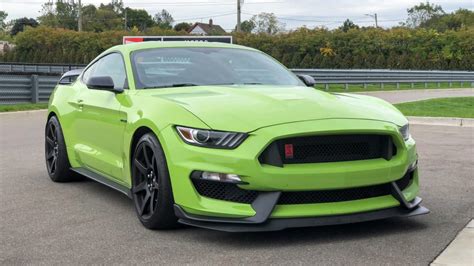 Flipboard: 2020 Ford Mustang Shelby GT350R first track drive | Sublime ...