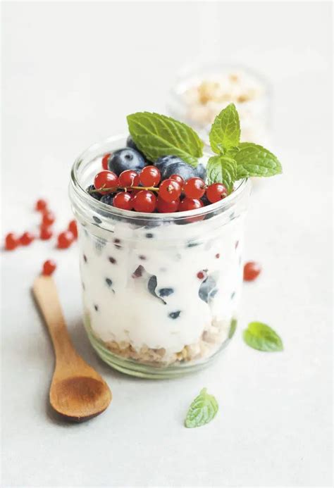 Overnight Oats with Yogurt: 5 Delicious Recipes - Yogurt Nerd