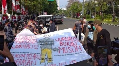 Gelar Aksi Di Ma Aji Jakarta Dan Lbh Pers Kawal Kasus Kekerasan