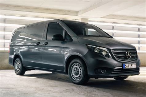 2023 Mercedes Benz Metris Cargo Van Pictures