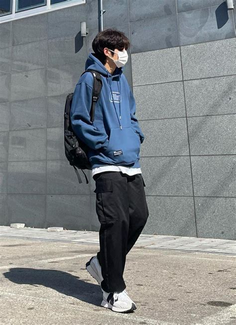 Pin By 𝐆𝐎𝐃𝐒𝐇𝐈𝐋𝐎𝐑 On Fashion Korean Street Fashion Men Streetwear Men