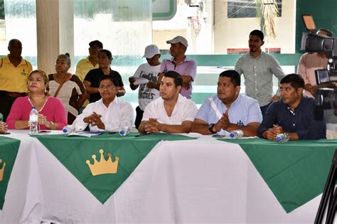 En rueda de prensa se presentó oficialmente a las candidatas a Reina de