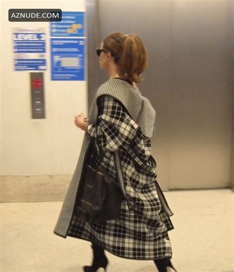 Kate Beckinsale Flawless At LAX After Posting Super Sexy Bikini Pics AZNude