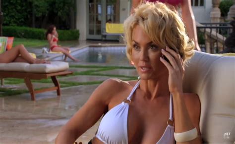 Kelly Carlson Breasts Bikini Scene In Melrose Place Aznude