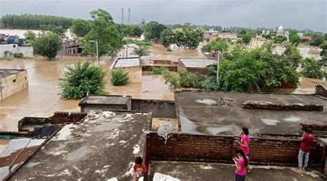 Flood Alert In Ludhiana 60 Villages On Standby After Heavy Discharge