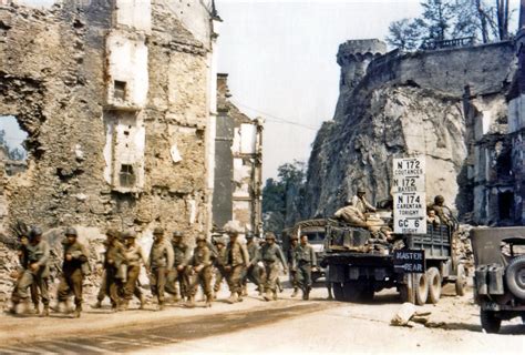 History in Photos: World War II - in color