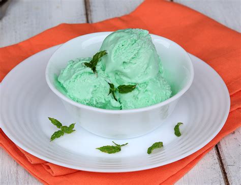 Gelato Latte E Menta Gelato Alla Menta Senza Gelatiera Ricetta Gelato