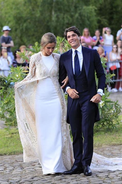 Maria Pombo Pablo Castellanos Traje De Novio Boda Vestidos De