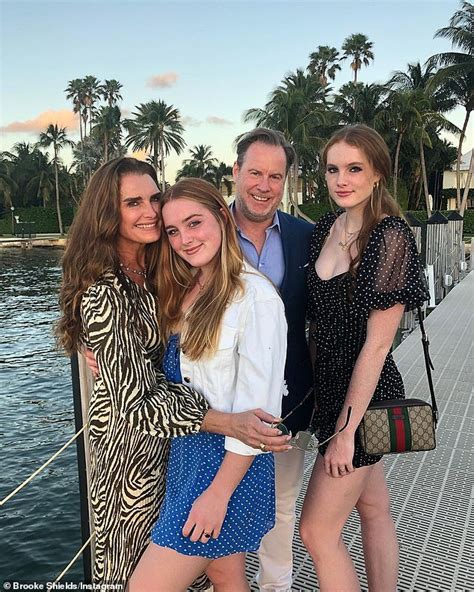 Brooke Shields 56 Looks Sensational In A Red Swimsuit Daily Mail Online