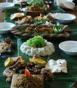 Nasi Liwet Daun Pisang Di Jakarta Pusat Istana Catering