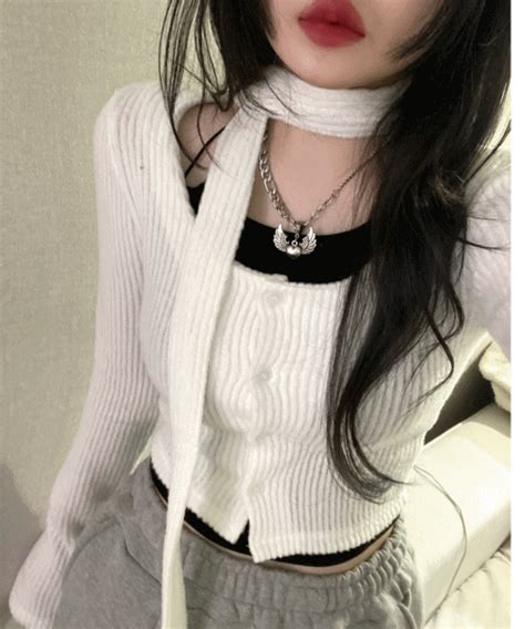 세트🫶lunar Muffler Cardigan 루나 머플러 가디건 에이블리