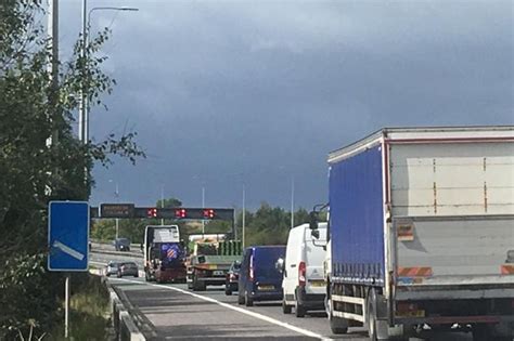 Man Dies After Falling From Scammonden Bridge On M62 Yorkshirelive